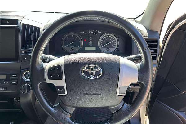 2013 Toyota Landcruiser Altitude VDJ200R