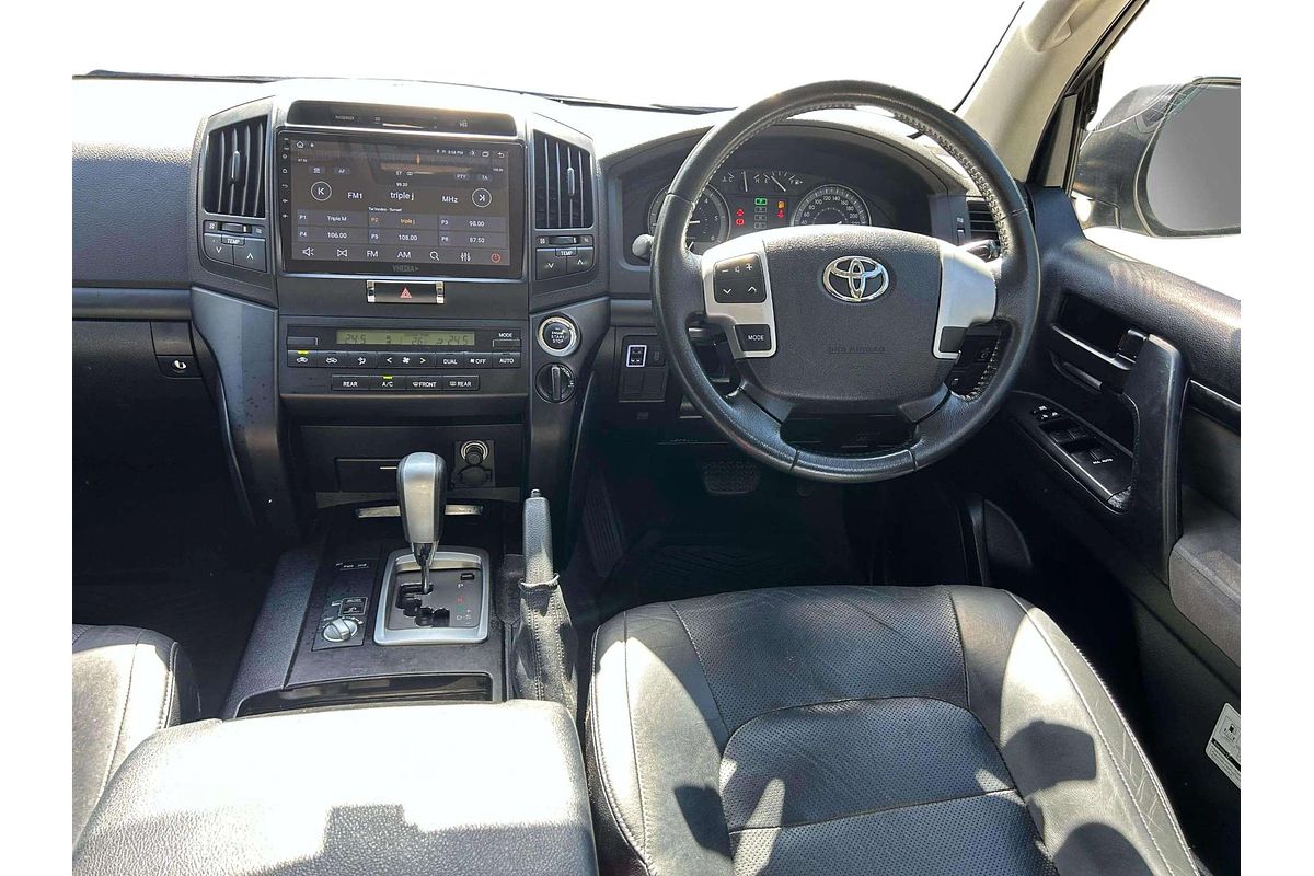 2013 Toyota Landcruiser Altitude VDJ200R