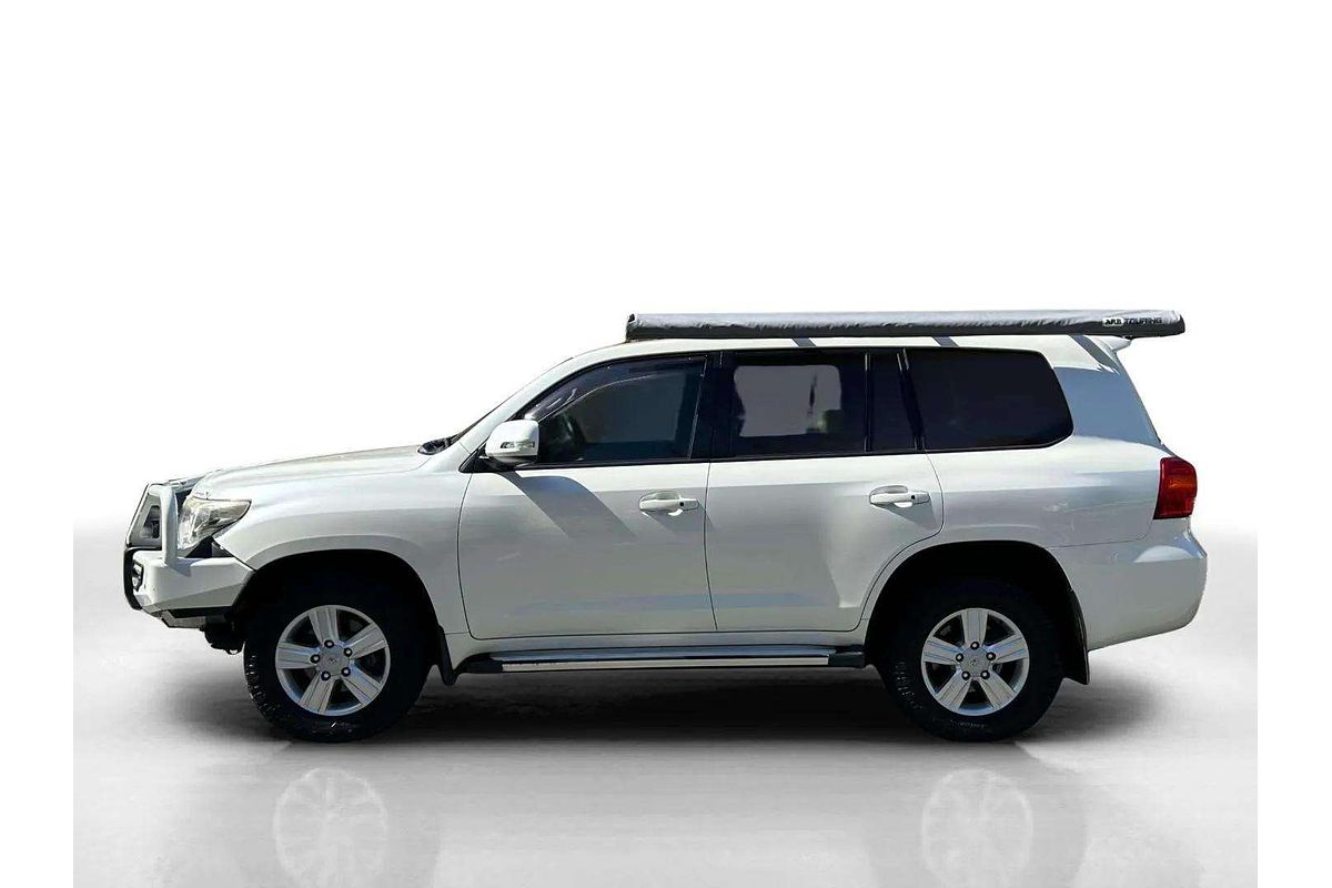 2013 Toyota Landcruiser Altitude VDJ200R