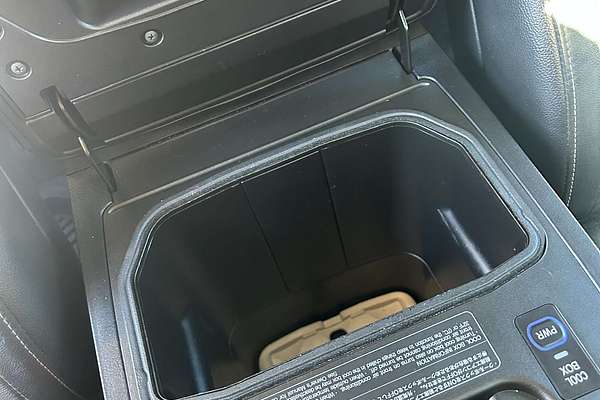 2013 Toyota Landcruiser Altitude VDJ200R
