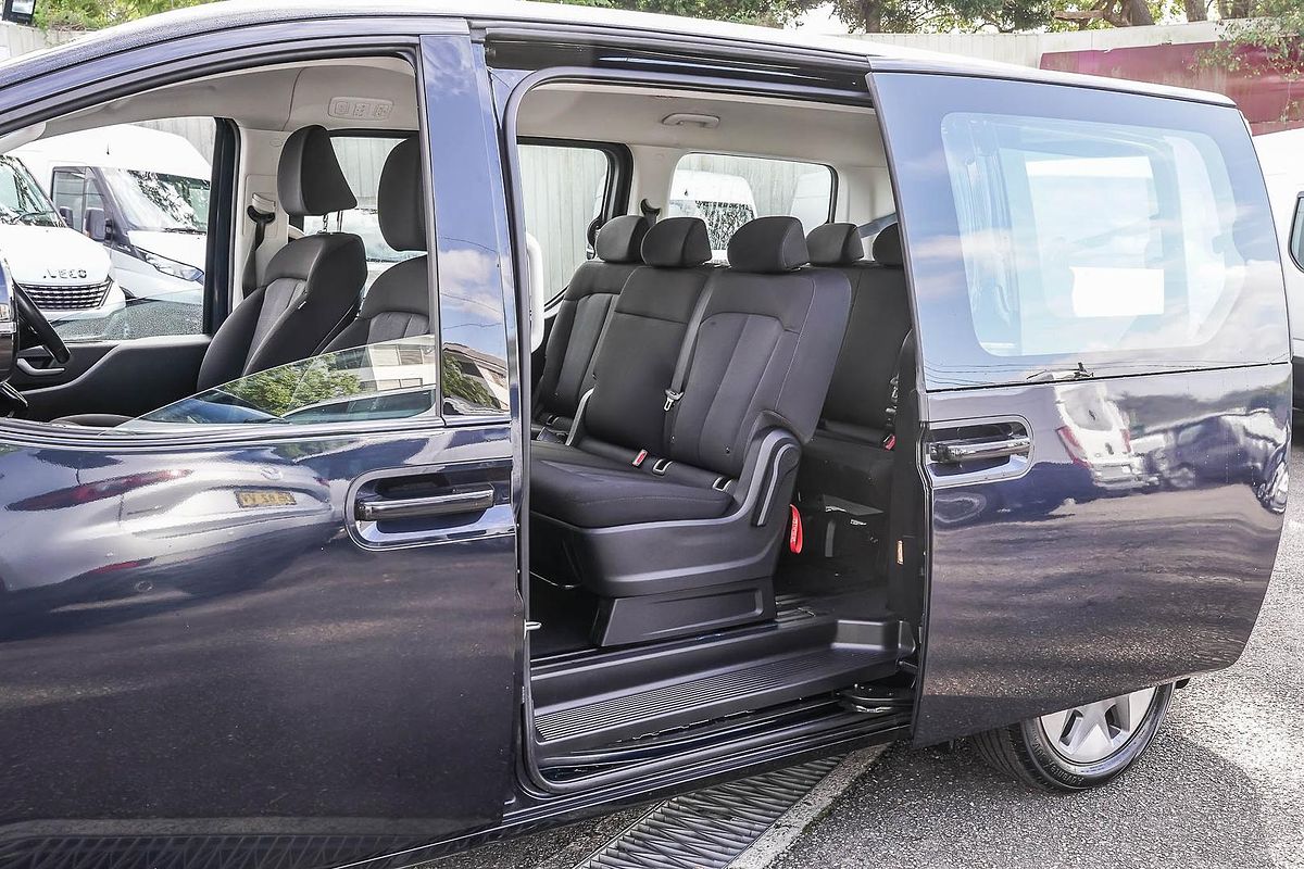 2021 Hyundai STARIA US4.V1