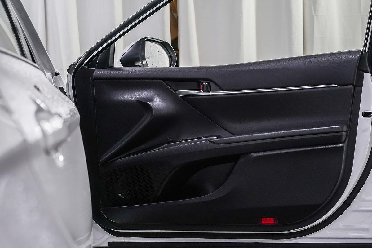 2022 Toyota Camry Ascent AXVH70R
