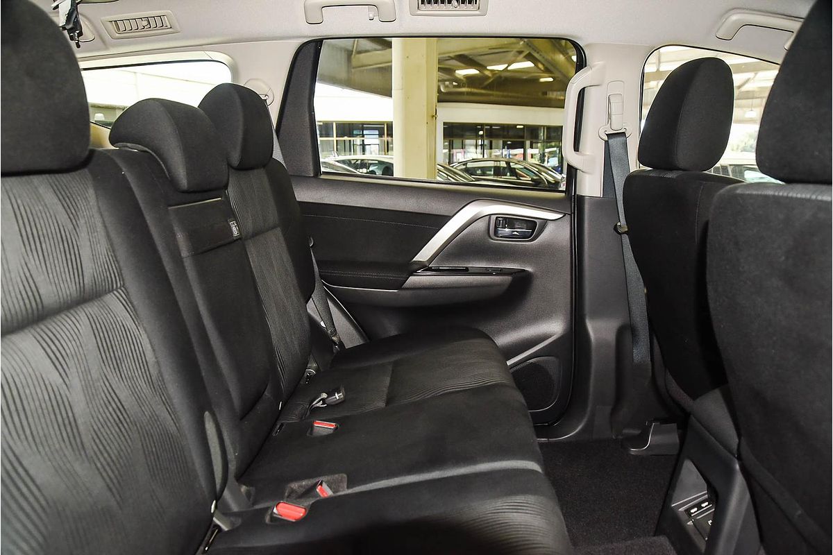 2022 Mitsubishi Pajero Sport GLS QF