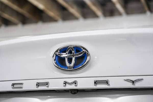 2022 Toyota Camry Ascent AXVH70R