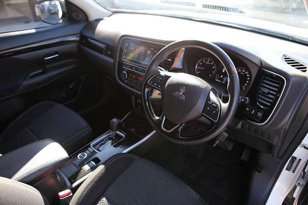 2018 Mitsubishi Outlander ES ZL