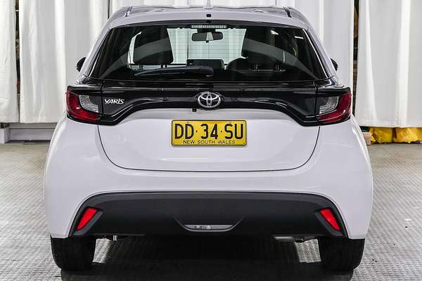 2022 Toyota Yaris Ascent Sport MXPA10R