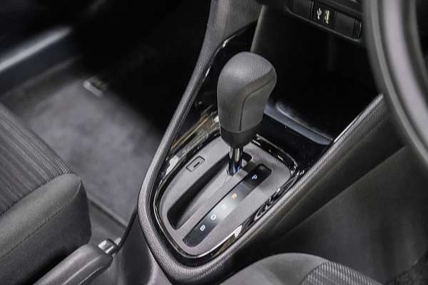 2022 Toyota Yaris Ascent Sport MXPA10R