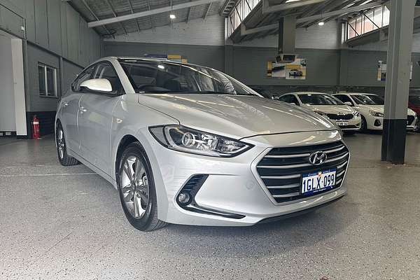 2017 Hyundai Elantra Active AD