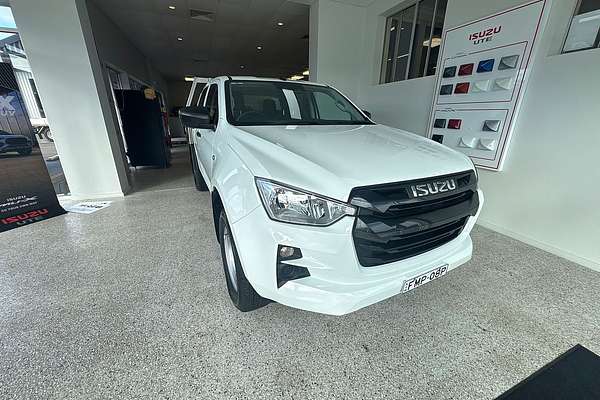2023 Isuzu D-MAX SX High Ride Rear Wheel Drive