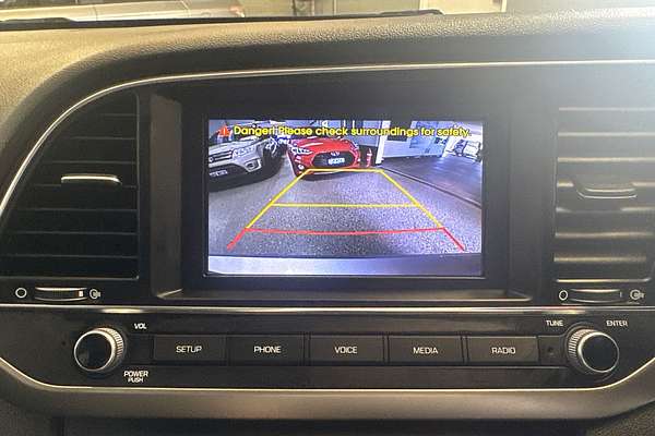 2017 Hyundai Elantra Active AD