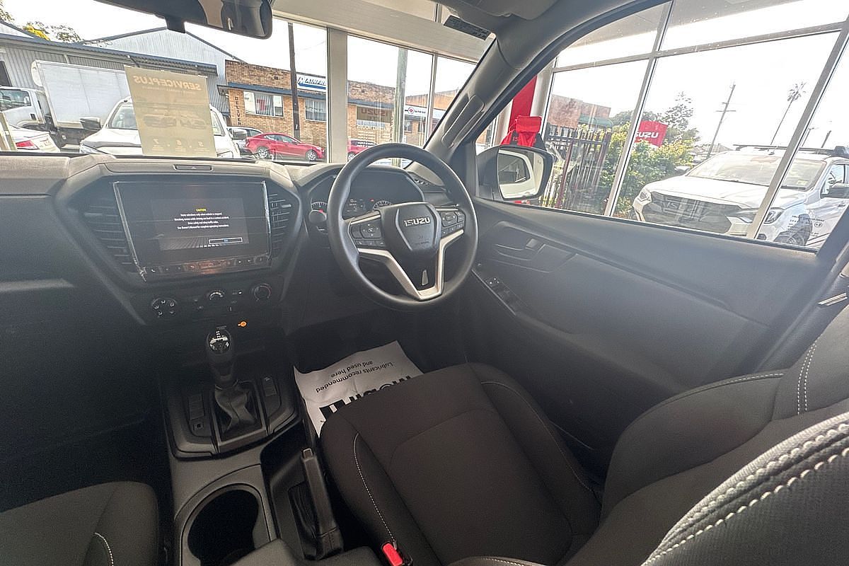 2023 Isuzu D-MAX SX High Ride Rear Wheel Drive
