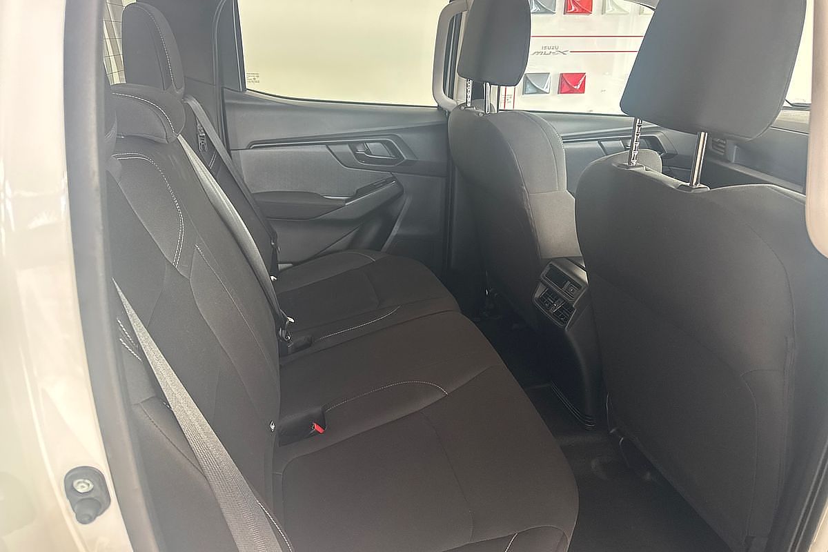 2023 Isuzu D-MAX SX High Ride Rear Wheel Drive