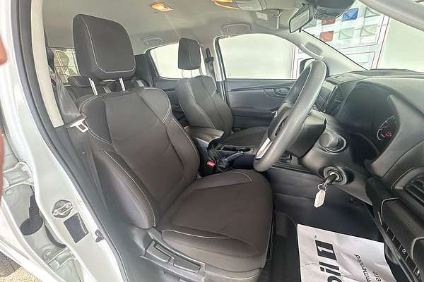 2023 Isuzu D-MAX SX High Ride Rear Wheel Drive