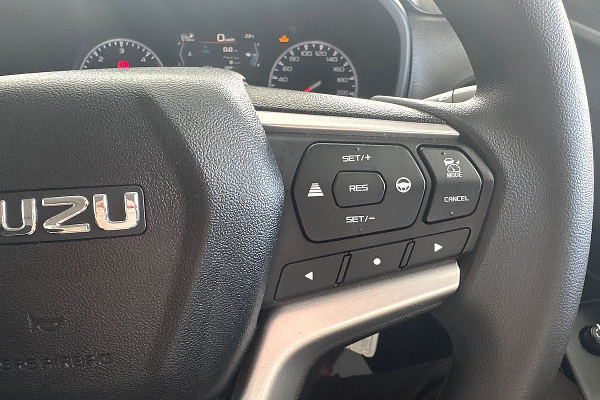 2023 Isuzu D-MAX SX High Ride Rear Wheel Drive