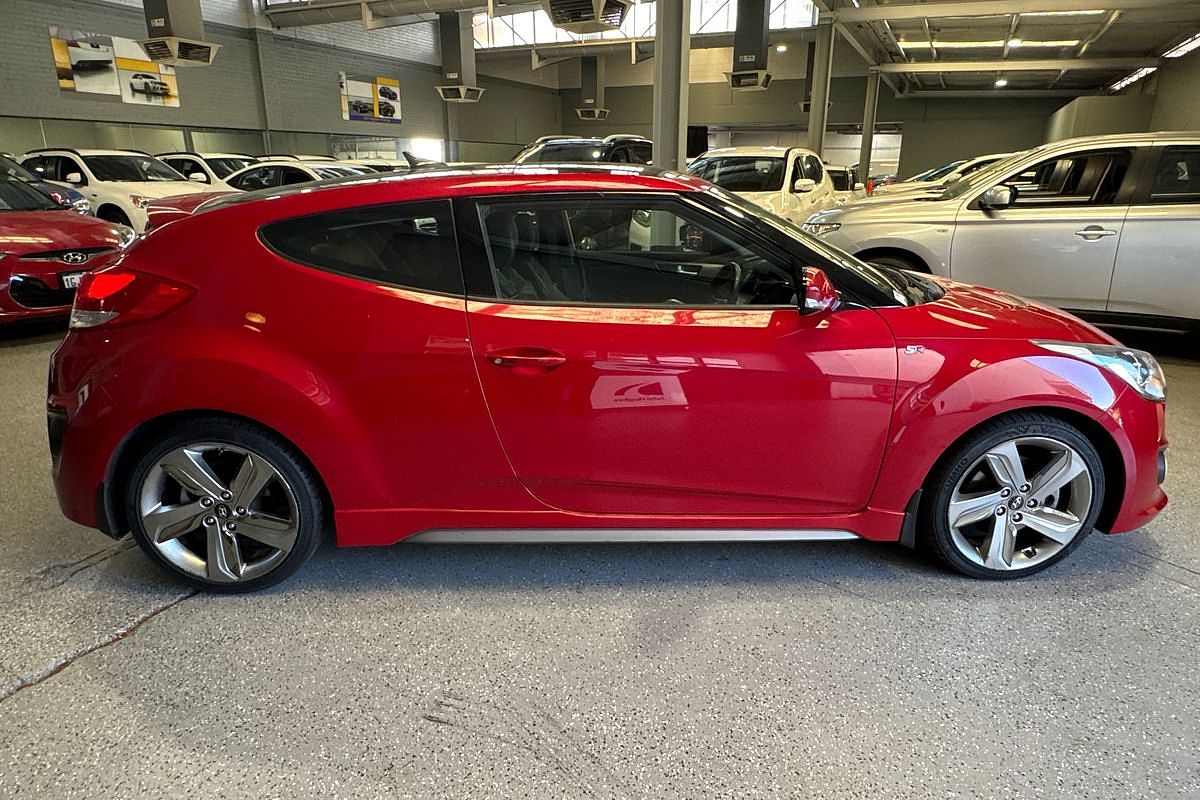 2013 Hyundai Veloster SR Turbo FS3