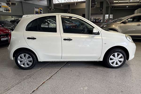 2014 Nissan Micra ST K13