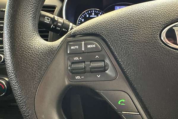 2015 Kia Cerato S YD