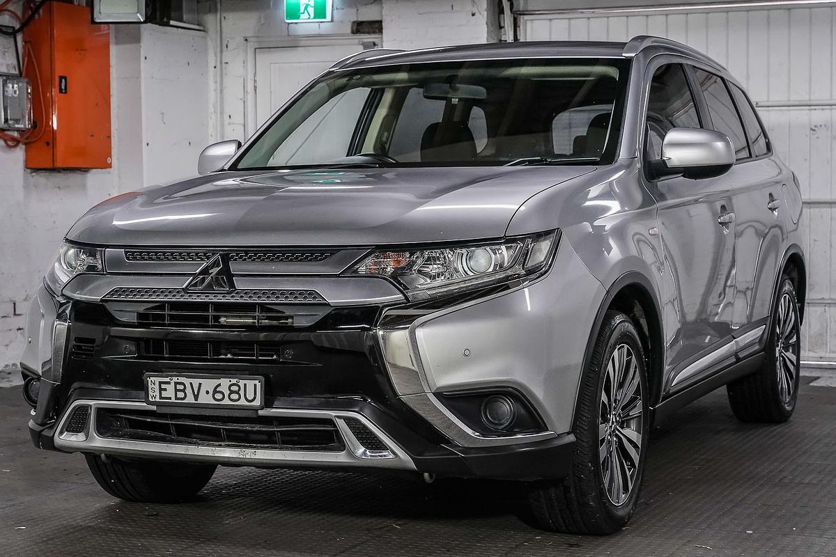 2018 Mitsubishi Outlander ES ZL