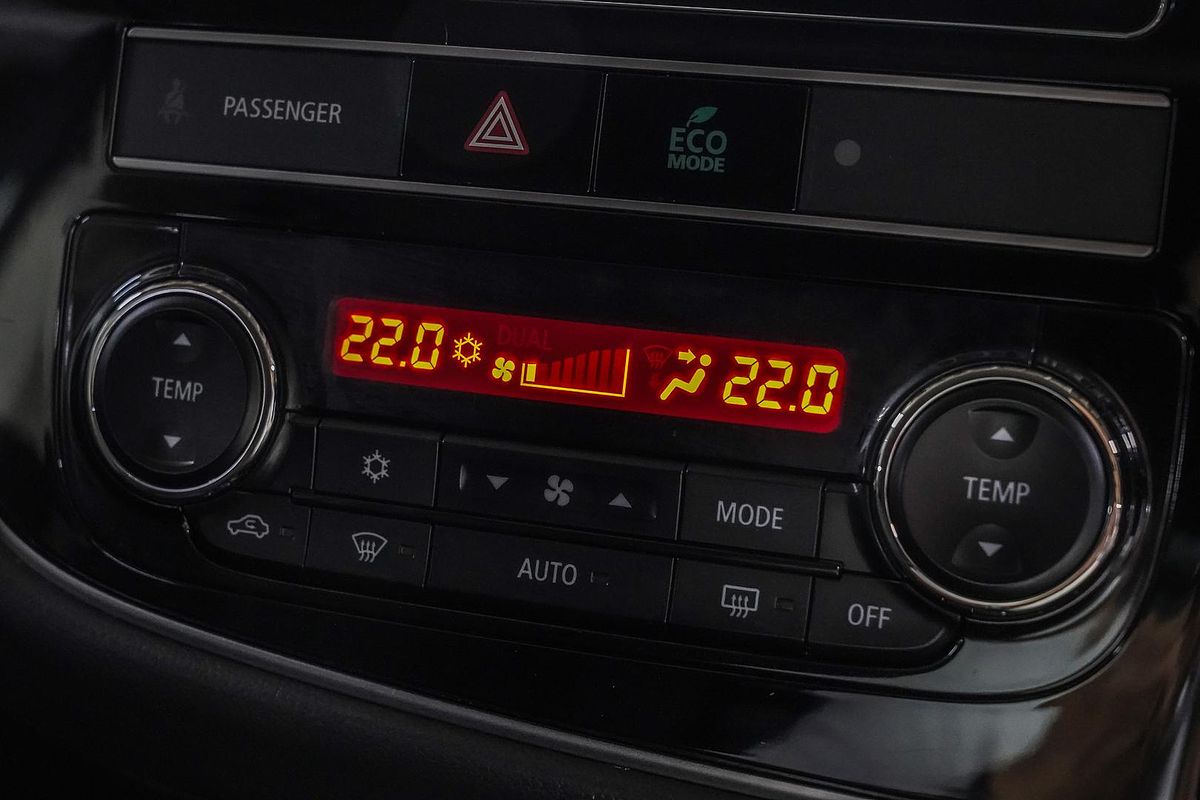2018 Mitsubishi Outlander ES ZL
