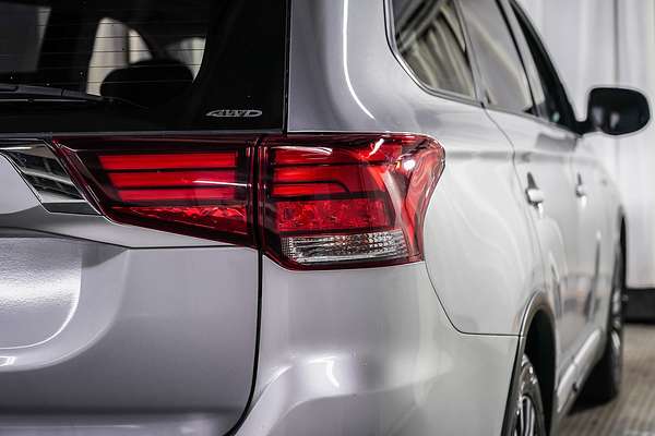 2018 Mitsubishi Outlander ES ZL