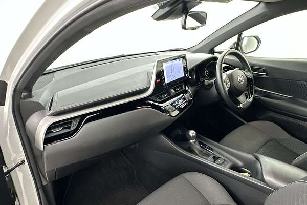 2023 Toyota C-HR GXL NGX10R