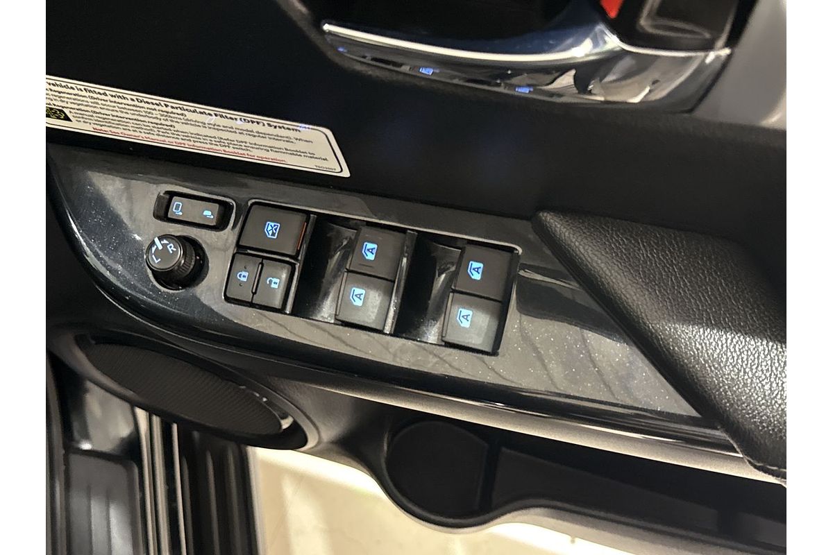 2021 Toyota Hilux SR5 GUN126R 4X4
