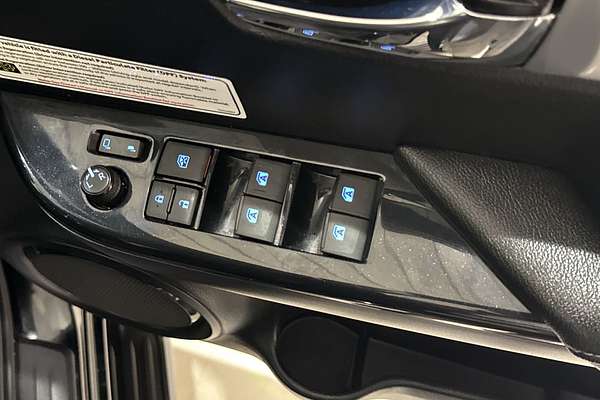 2021 Toyota Hilux SR5 GUN126R 4X4