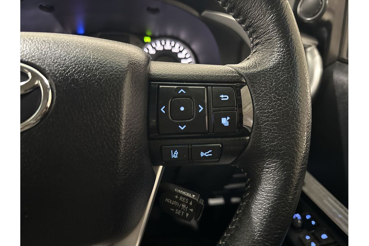 2021 Toyota Hilux SR5 GUN126R 4X4