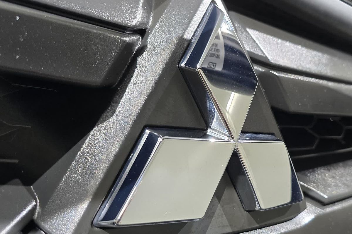 2021 Mitsubishi Triton GLX-R MR 4X4