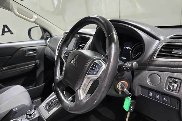 2021 Mitsubishi Triton GLX-R MR 4X4