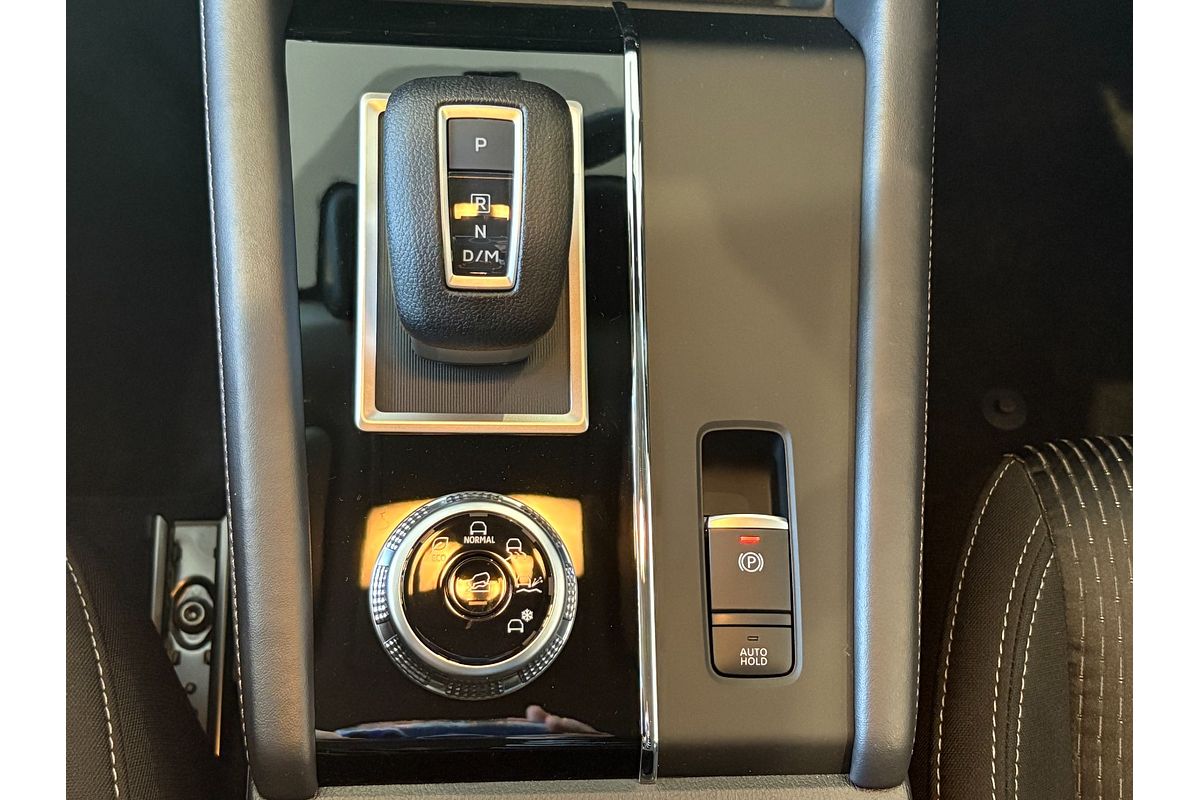 2024 Mitsubishi Outlander ES ZM