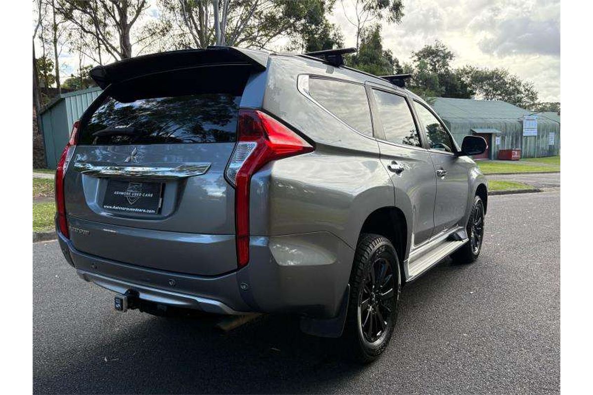 2019 Mitsubishi Pajero Sport Black Edition QE