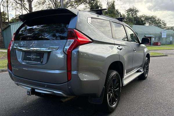 2019 Mitsubishi Pajero Sport Black Edition QE