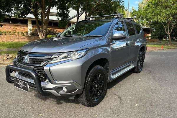 2019 Mitsubishi Pajero Sport Black Edition QE