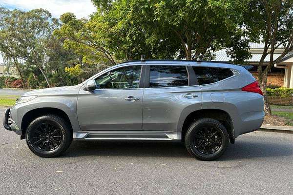 2019 Mitsubishi Pajero Sport Black Edition QE