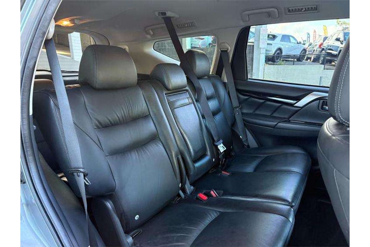 2019 Mitsubishi Pajero Sport Black Edition QE