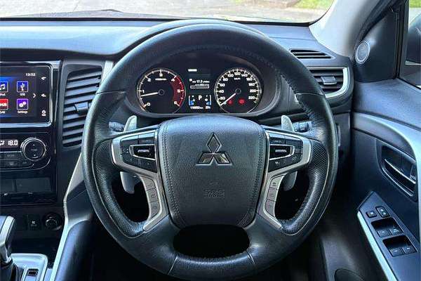 2019 Mitsubishi Pajero Sport Black Edition QE