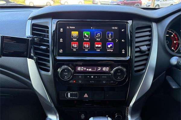 2019 Mitsubishi Pajero Sport Black Edition QE