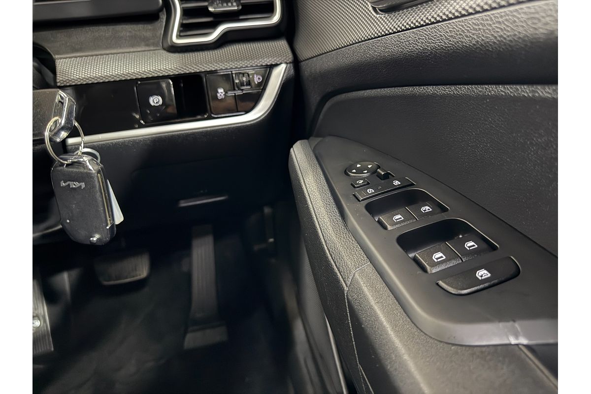 2024 Kia Sportage S NQ5