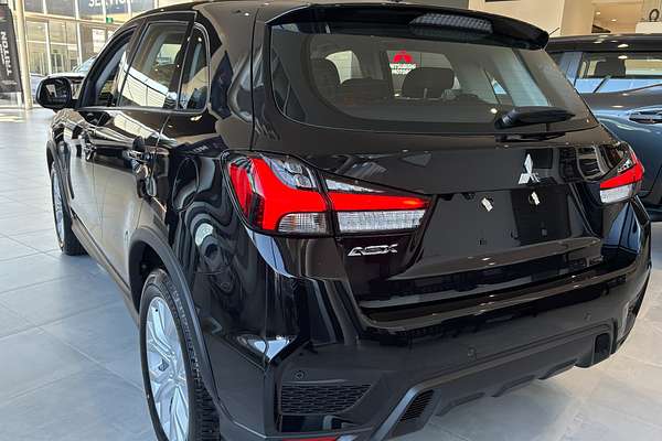 2024 Mitsubishi ASX ES XD