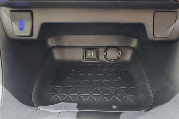 2019 Toyota RAV4 GX MXAA52R