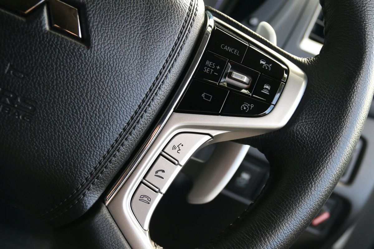 2024 Mitsubishi Pajero Sport Exceed QF