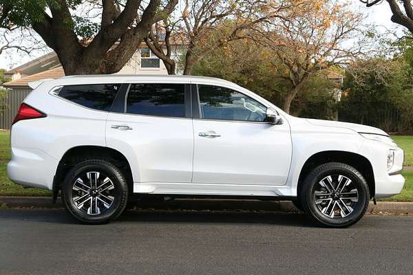 2024 Mitsubishi Pajero Sport Exceed QF