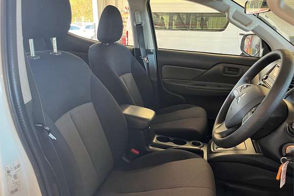 2015 Mitsubishi Triton GLX MQ Rear Wheel Drive