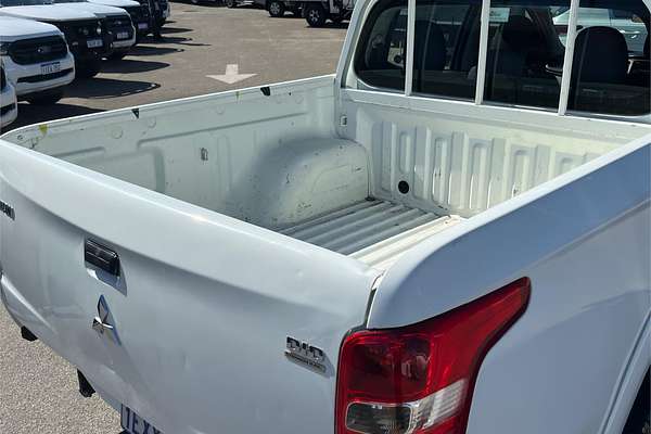 2015 Mitsubishi Triton GLX MQ Rear Wheel Drive