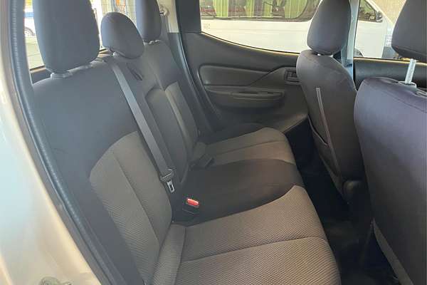2015 Mitsubishi Triton GLX MQ Rear Wheel Drive