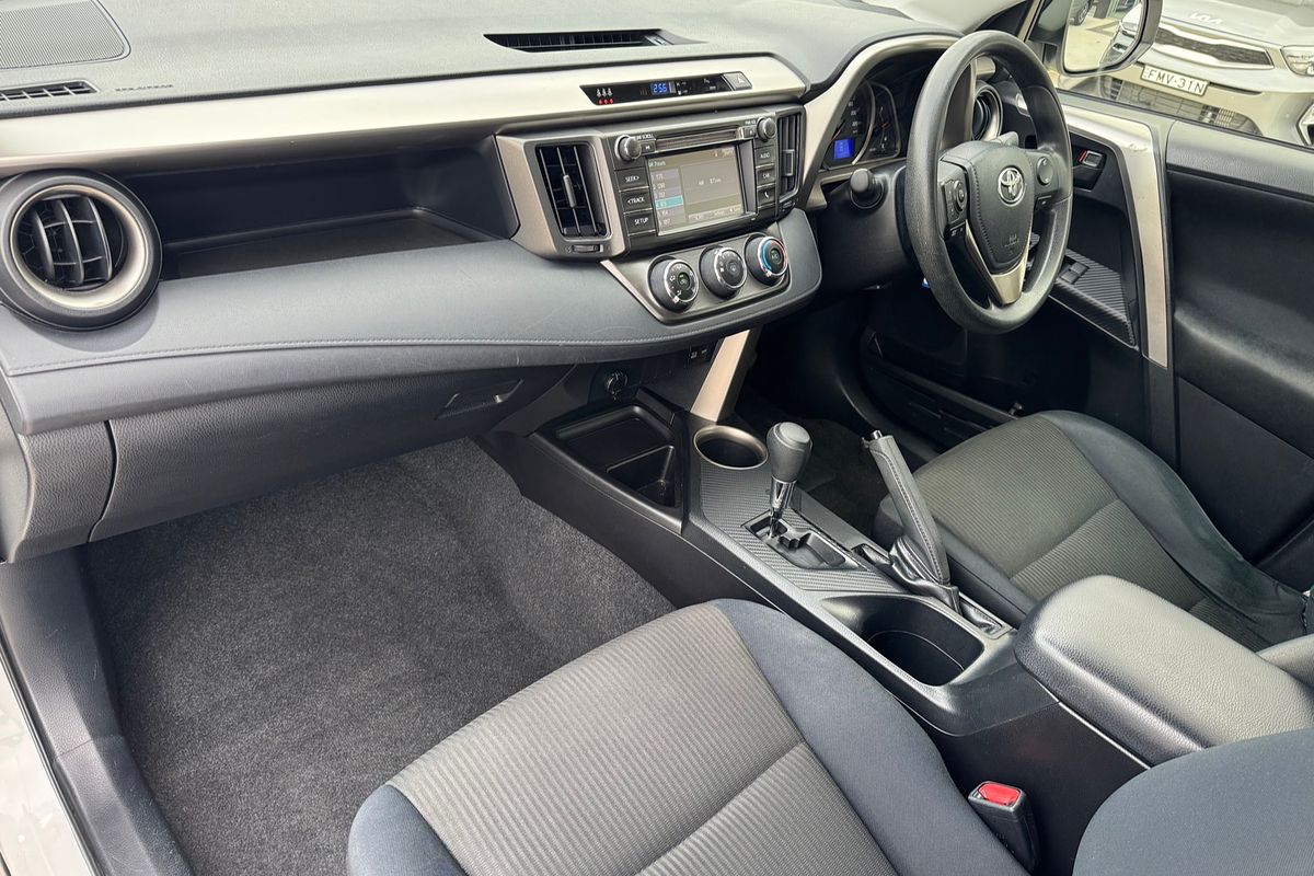 2014 Toyota RAV4 GX ZSA42R