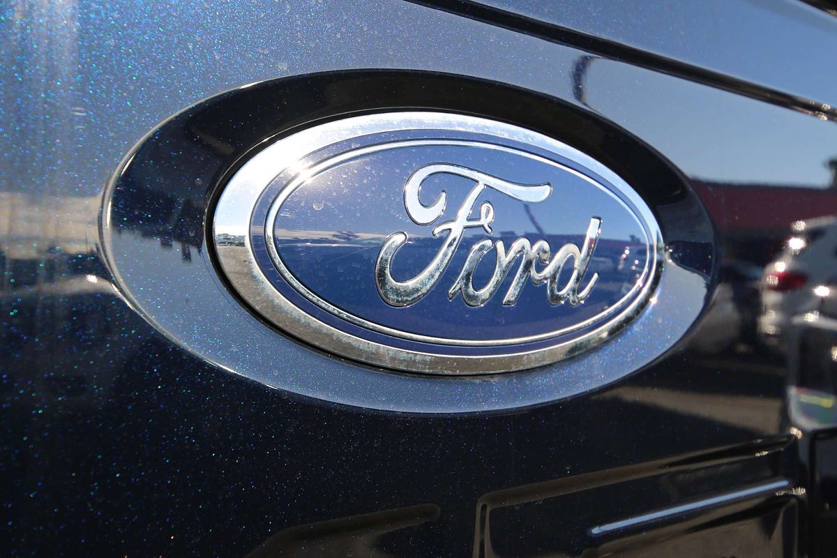 2023 Ford F-150 XLT 4X4 LWB