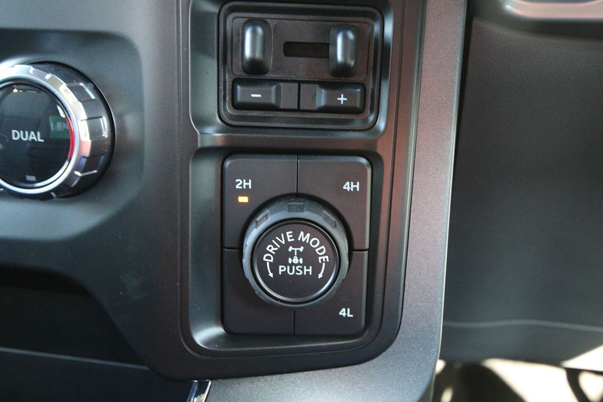 2023 Ford F-150 XLT 4X4 LWB