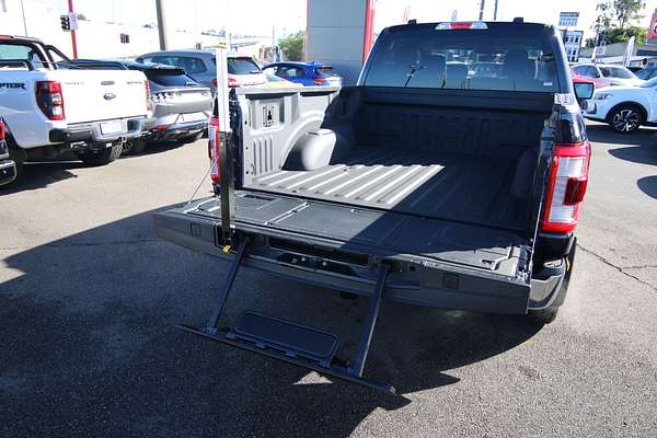 2023 Ford F-150 XLT 4X4 LWB